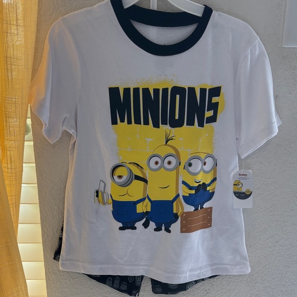 Minions Kids Set- White with Black and Yellow - Picture 1 of 4